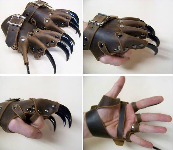 Clawed Gloves