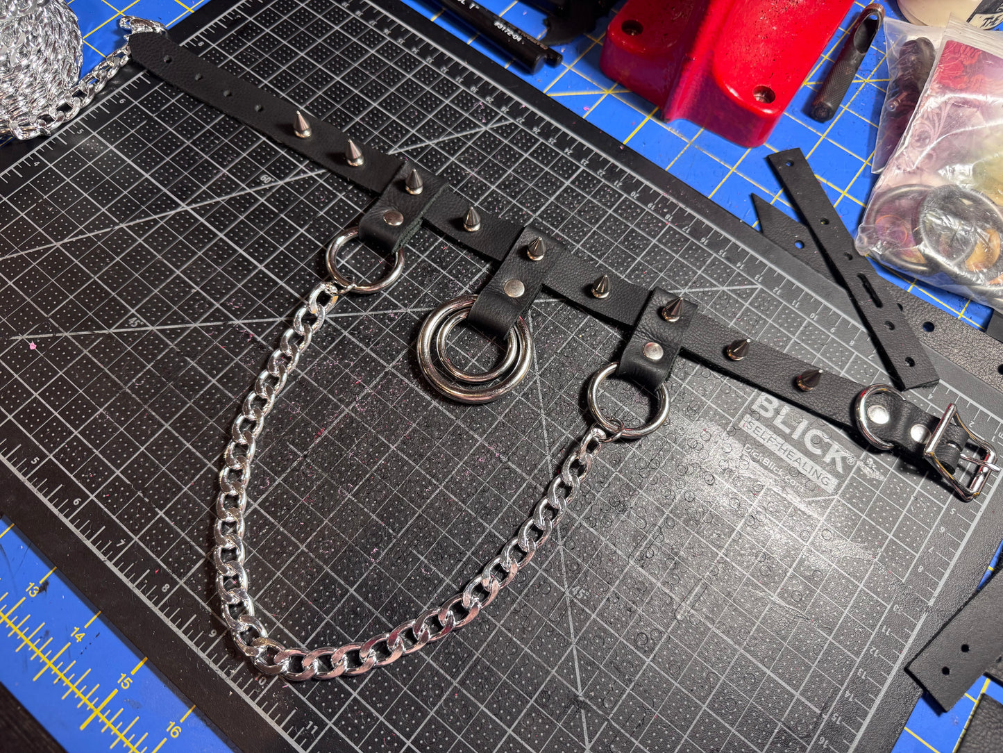 Cerberus Collar
