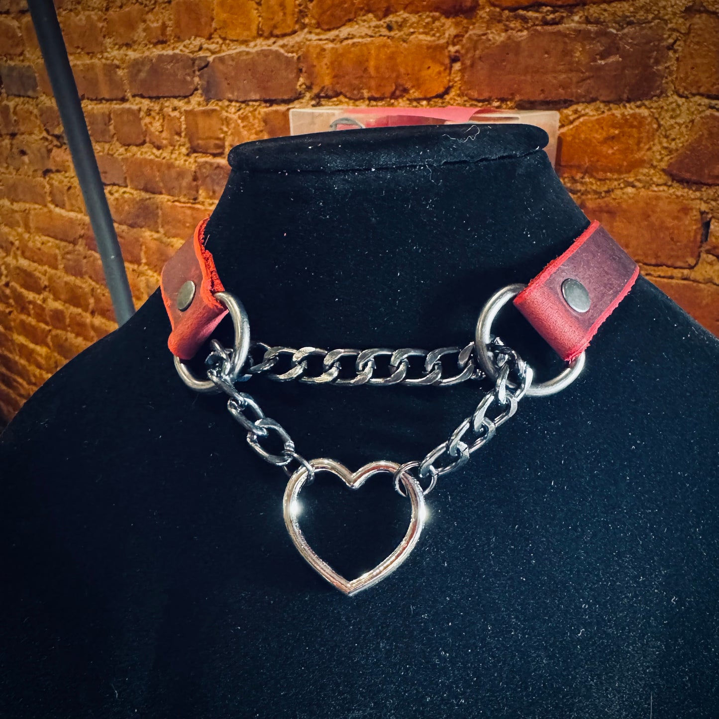 Heart-Ring Martingale Collar