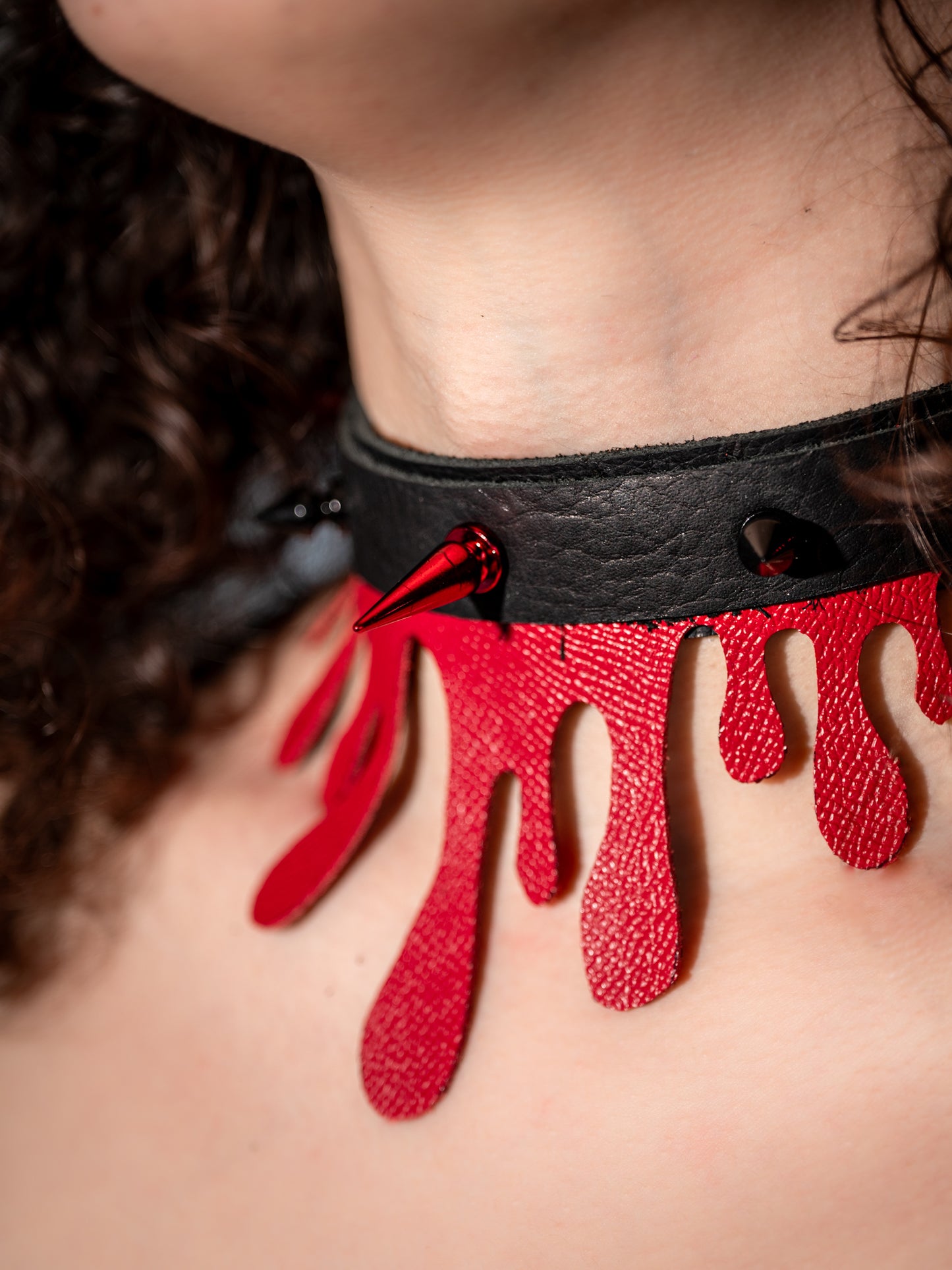 Wounded Collar